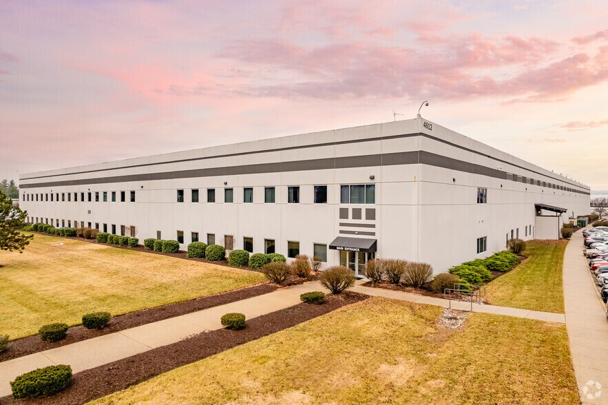 4612 Navistar Dr, Frederick, MD for sale - Primary Photo - Image 1 of 1