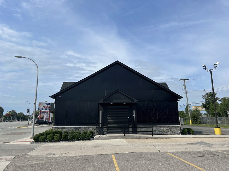 286 Burke St, River Rouge, MI for sale - Building Photo - Image 1 of 1