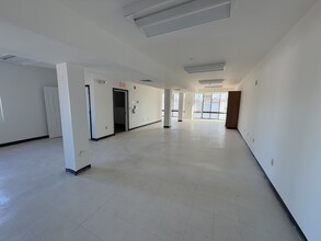 417-429 Franklin Ave, Hartford, CT for lease Interior Photo- Image 2 of 4