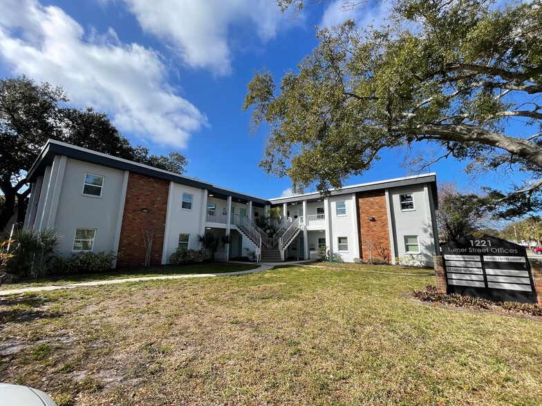 1221 Turner St, Clearwater, FL for lease - Building Photo - Image 3 of 15