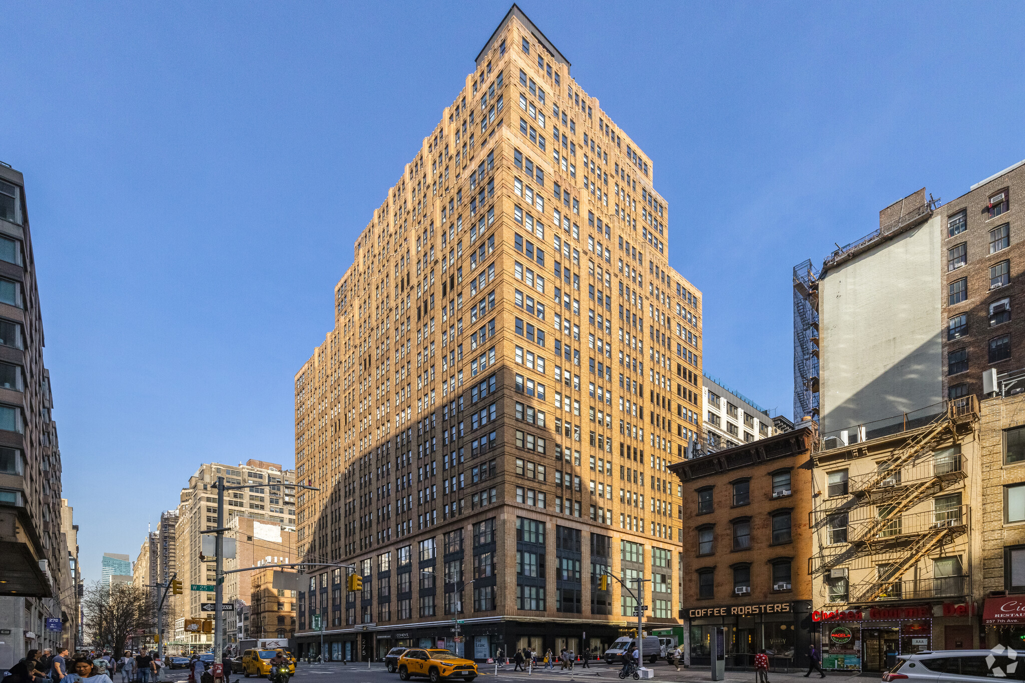 275 Seventh Ave, New York, NY for lease Building Photo- Image 1 of 8