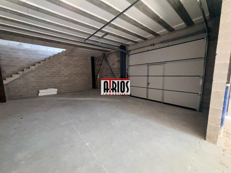 Industrial in Tourves for sale - Interior Photo - Image 3 of 8