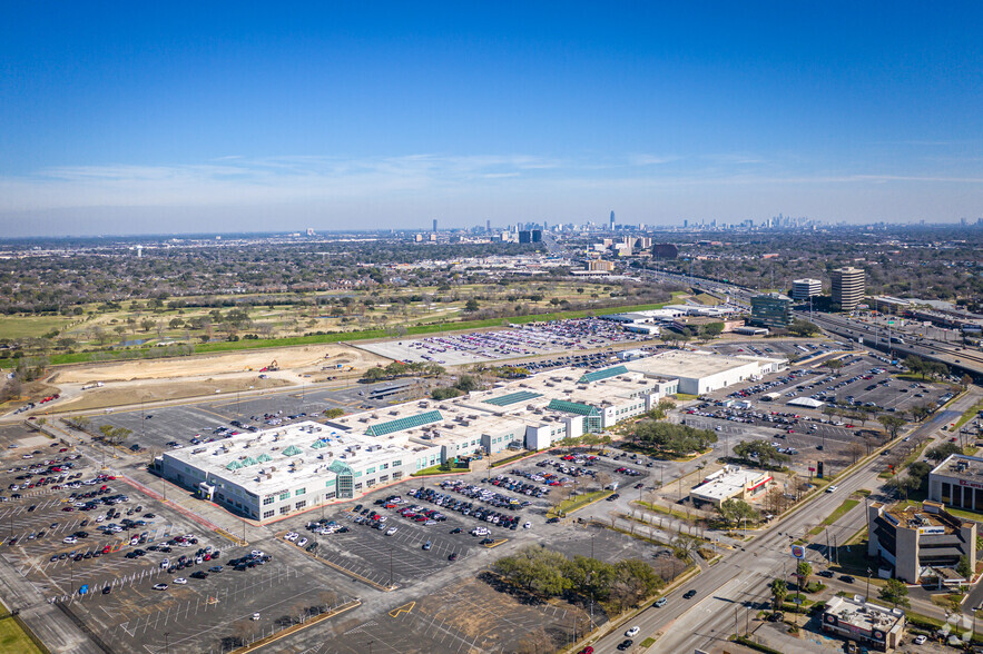 9700-9702 Bissonnet St, Houston, TX for lease - Aerial - Image 3 of 26