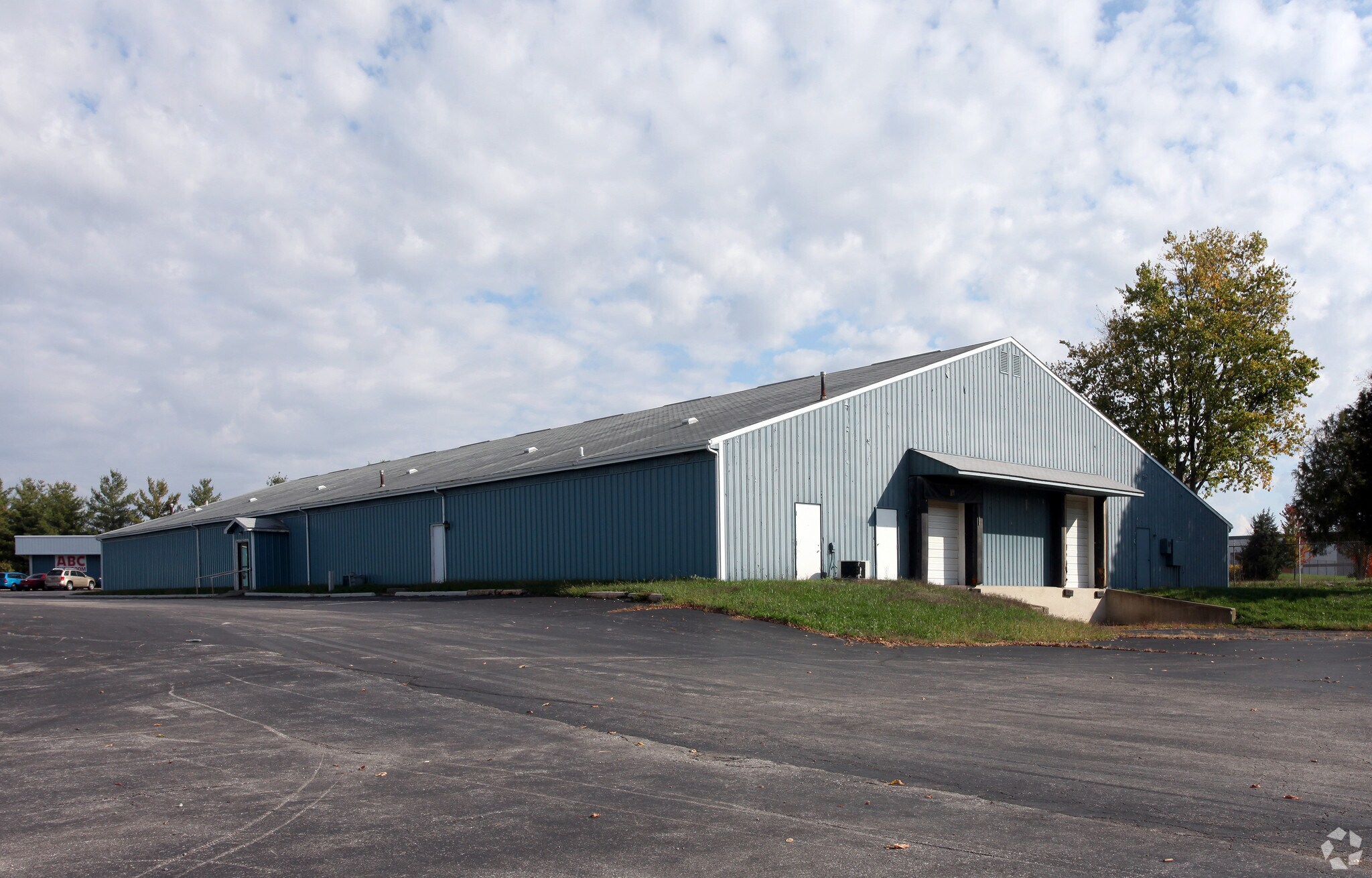 2198 Reeves Rd, Plainfield, IN for sale Primary Photo- Image 1 of 1