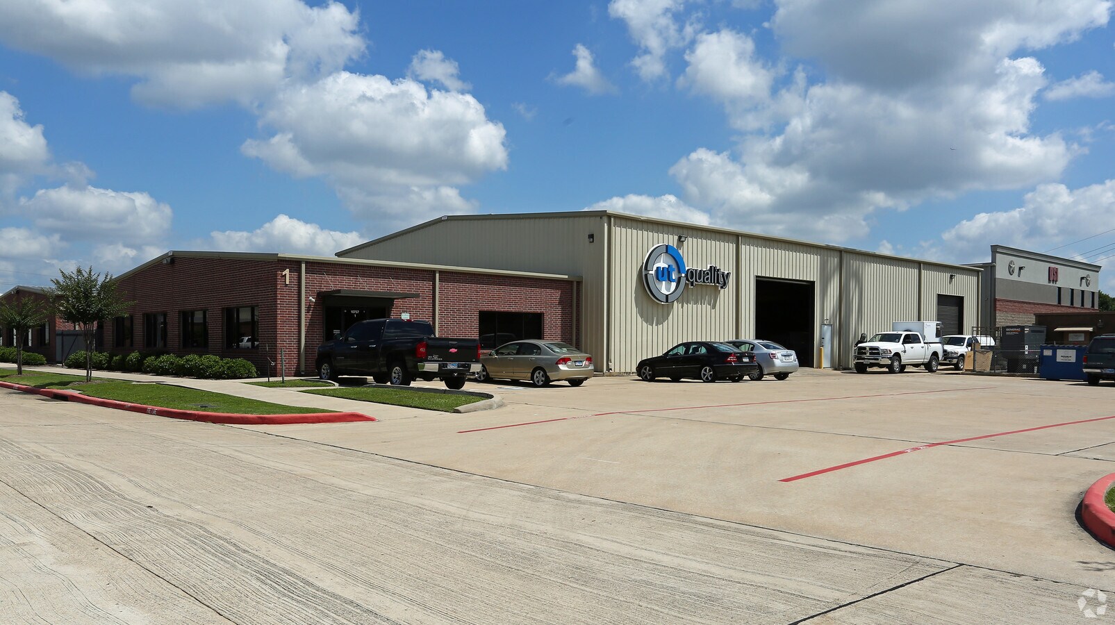 10757 Cutten Rd, Houston, TX 77066