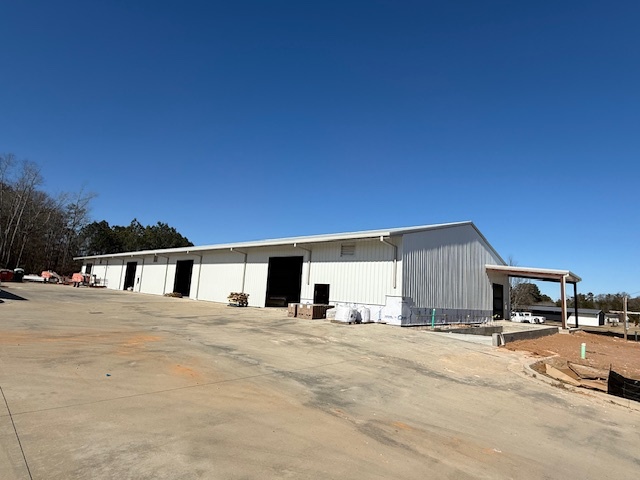 3000 Wyndham Industrial Dr, Opelika, AL for lease - Building Photo - Image 1 of 11