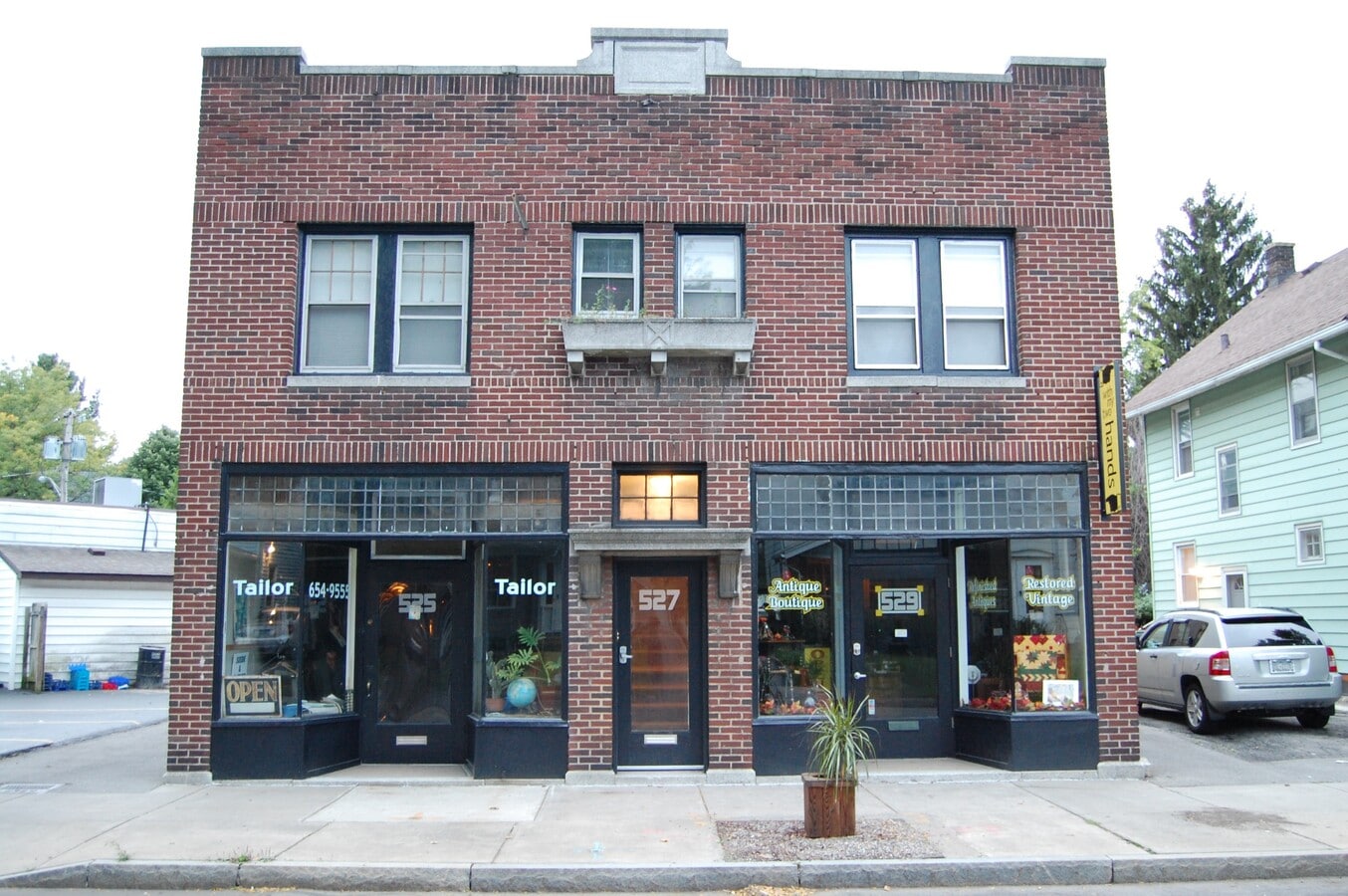 525529 Merchants Rd, Rochester, NY 14609