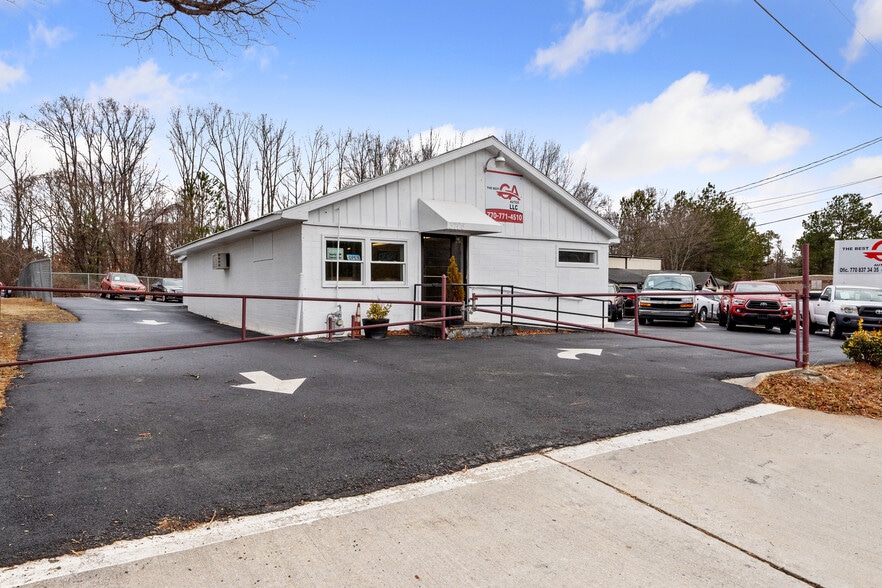 3705 Buford Hwy, Duluth, GA for sale - Building Photo - Image 2 of 32
