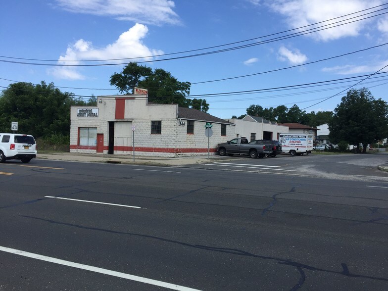 544 W Montauk Hwy, Lindenhurst, NY for sale - Other - Image 1 of 1