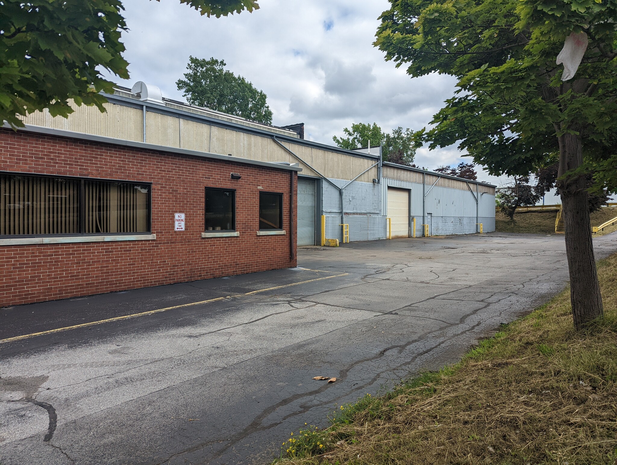 765 Hertel Ave, Buffalo, NY 14207 - Industrial for Lease | LoopNet