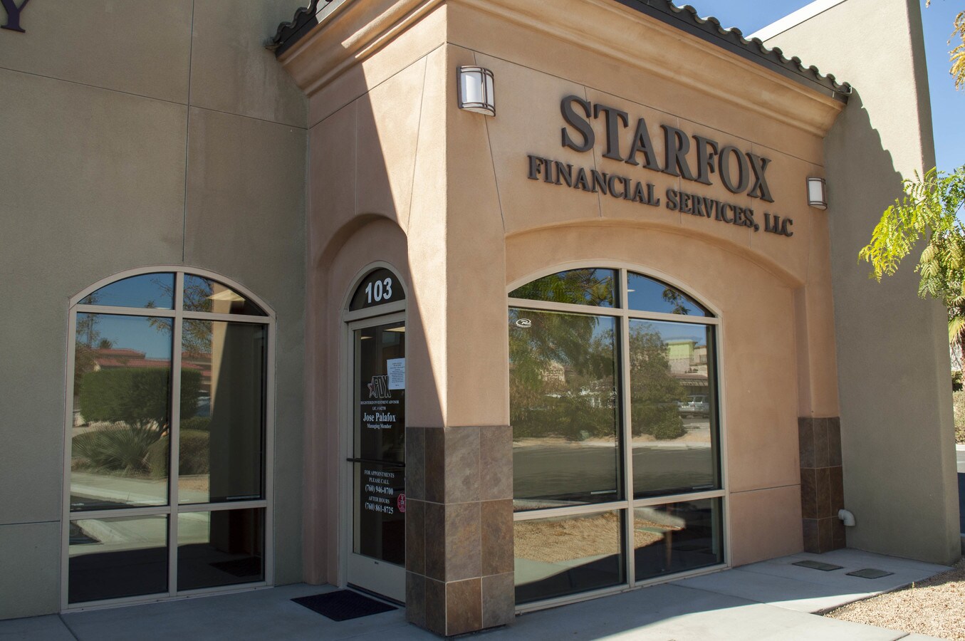 15972 Tuscola Rd, Apple Valley, CA 92307