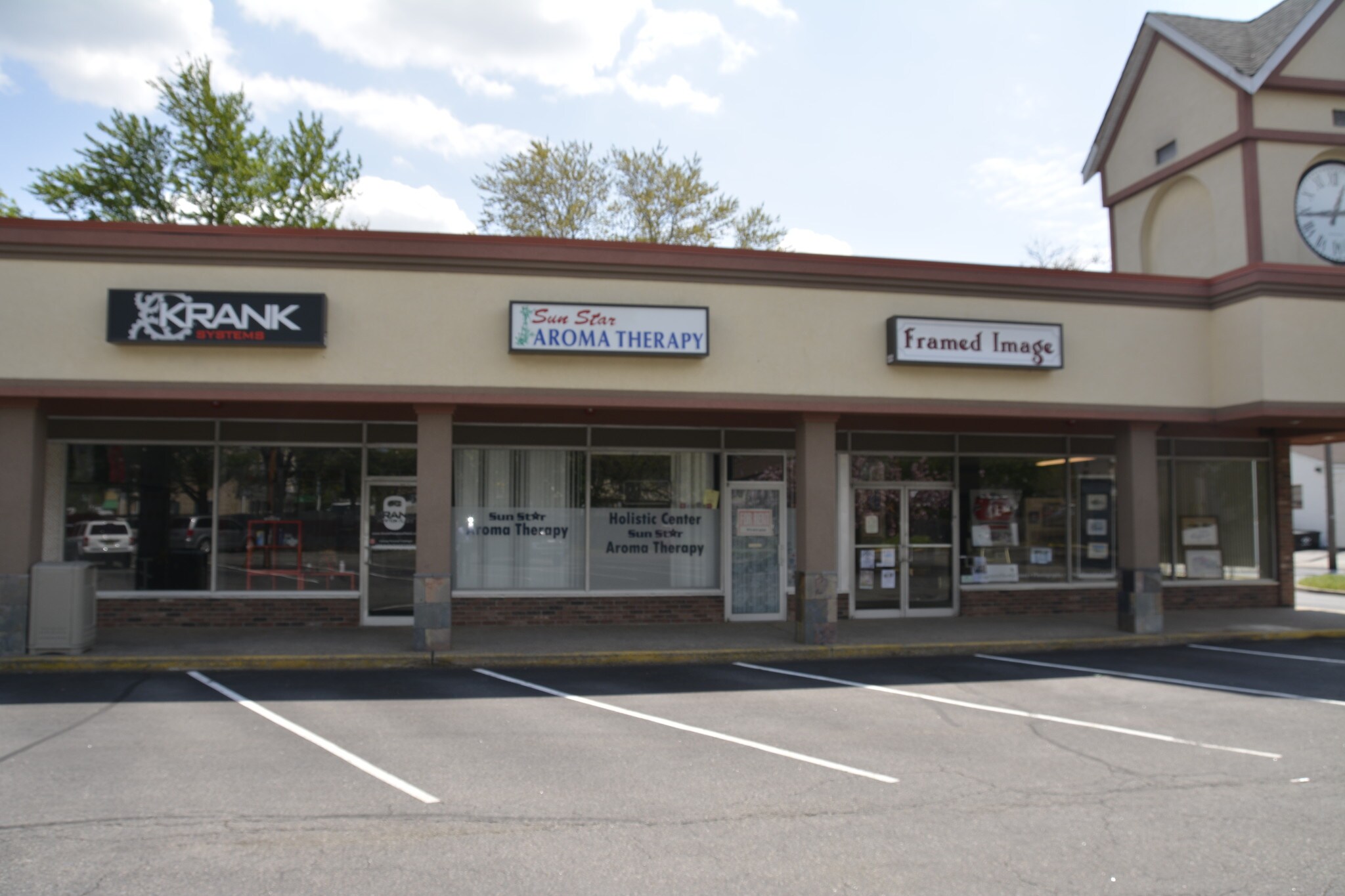 574 Newark Pompton Tpke, Pompton Plains, NJ 07444 Clock Tower Shops