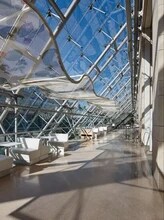 Office in Rueil-Malmaison for lease Interior Photo- Image 2 of 5