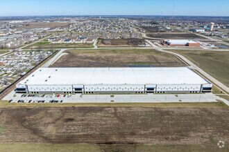 10300 Northpark Dr, Urbandale, IA - aerial  map view - Image1