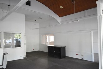 96-98 High St, Wodonga for lease Interior Photo- Image 2 of 4