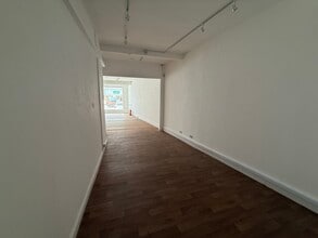 58-59 Northbrook St, Newbury for lease Interior Photo- Image 2 of 3