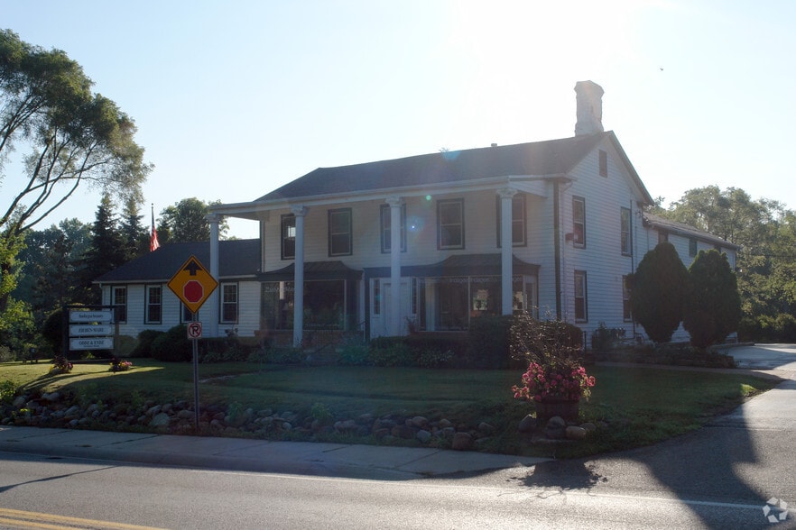 32800 Franklin Rd, Franklin, MI for sale - Primary Photo - Image 1 of 1