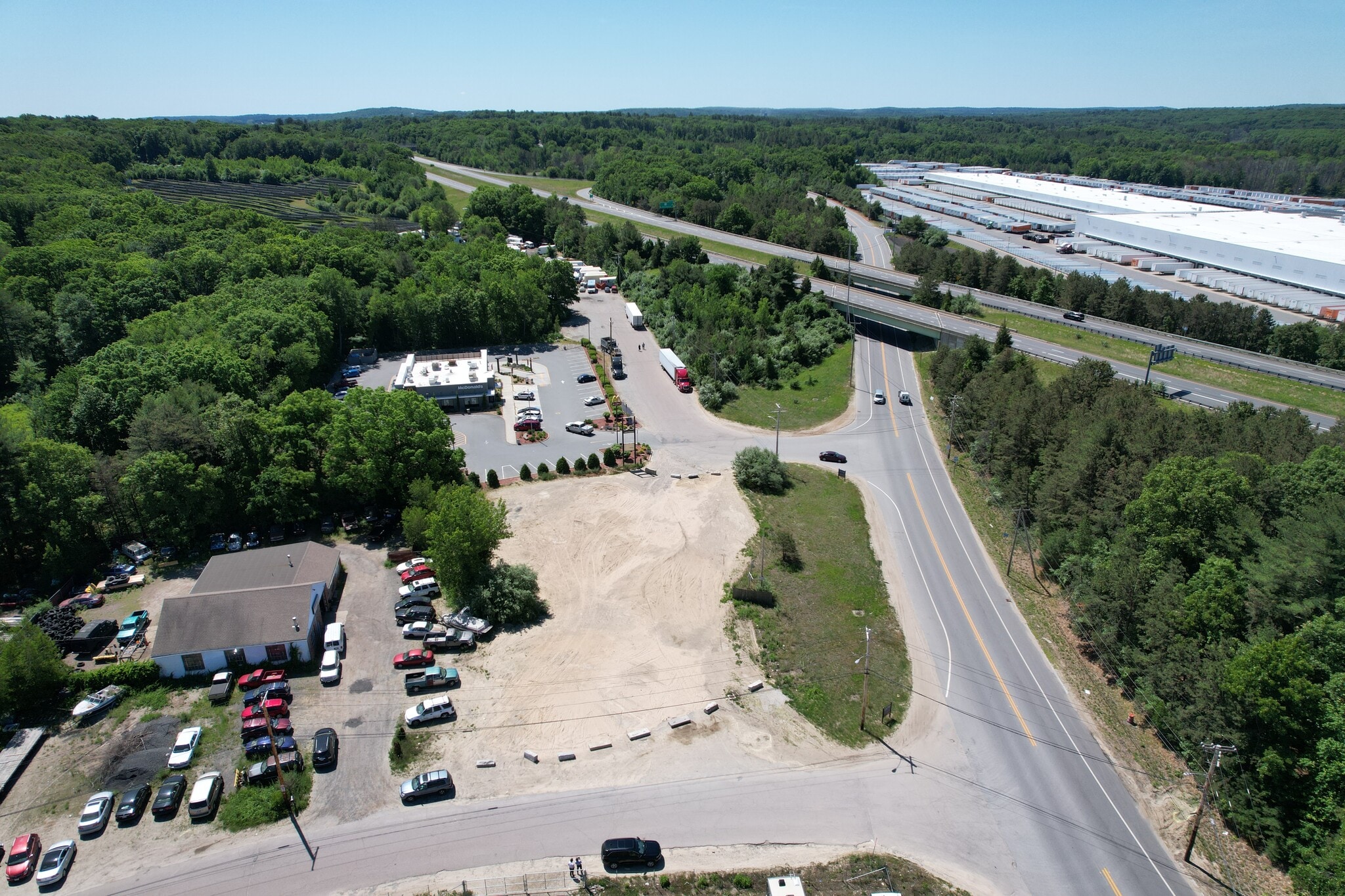 250 Providence St, Uxbridge, MA for sale Primary Photo- Image 1 of 3