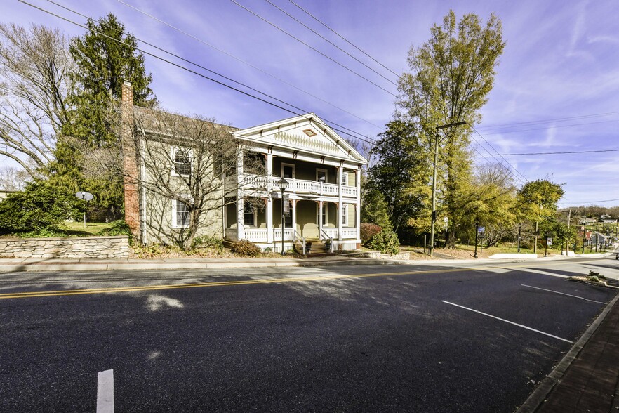 173 Main St, Stanardsville, VA for lease - Building Photo - Image 3 of 36