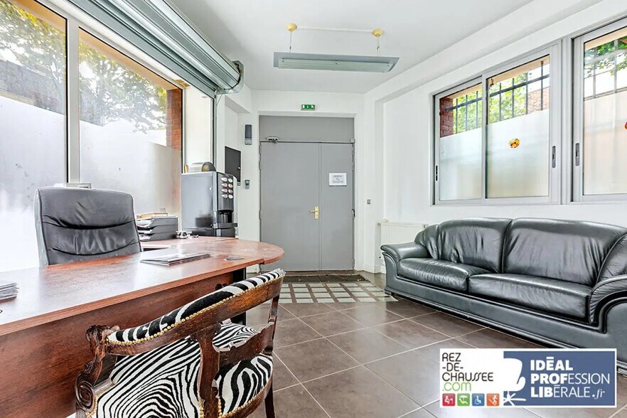 Retail in Issy-les-Moulineaux for sale - Interior Photo - Image 2 of 11