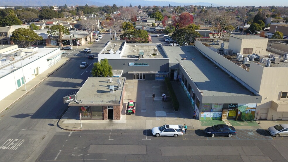 908 1/2 S Main St, Salinas, CA for lease - Building Photo - Image 1 of 9