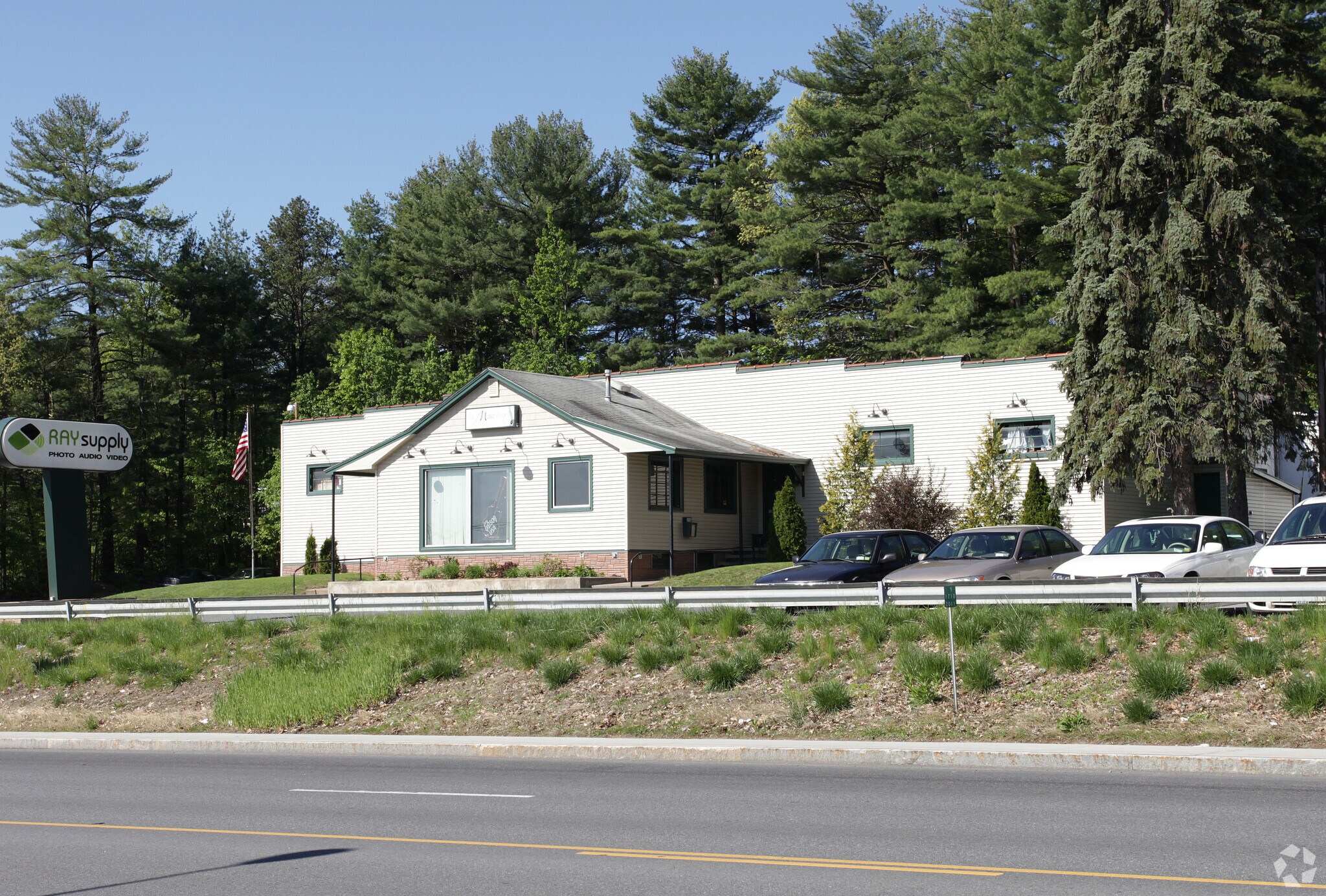 871 Us-9, Queensbury, NY for sale Primary Photo- Image 1 of 1