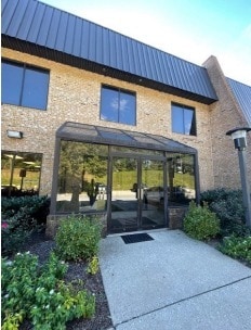 1470 Progress Way, Eldersburg, MD for lease Building Photo- Image 1 of 4