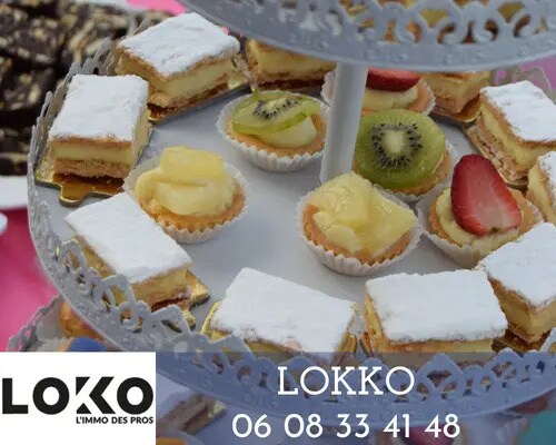 Retail in Pau for lease - Building Photo - Image 2 of 3