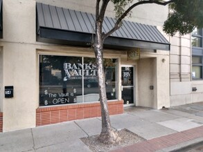 56 S Livermore Ave, Livermore, CA for lease Building Photo- Image 1 of 4