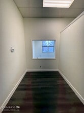 869 NW Wall St, Bend, OR for lease Interior Photo- Image 2 of 8