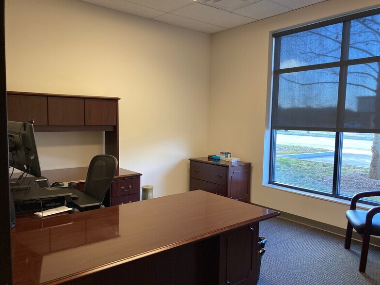 1547 Mountain Rd, Andersonville, TN 37705 TA162 Office