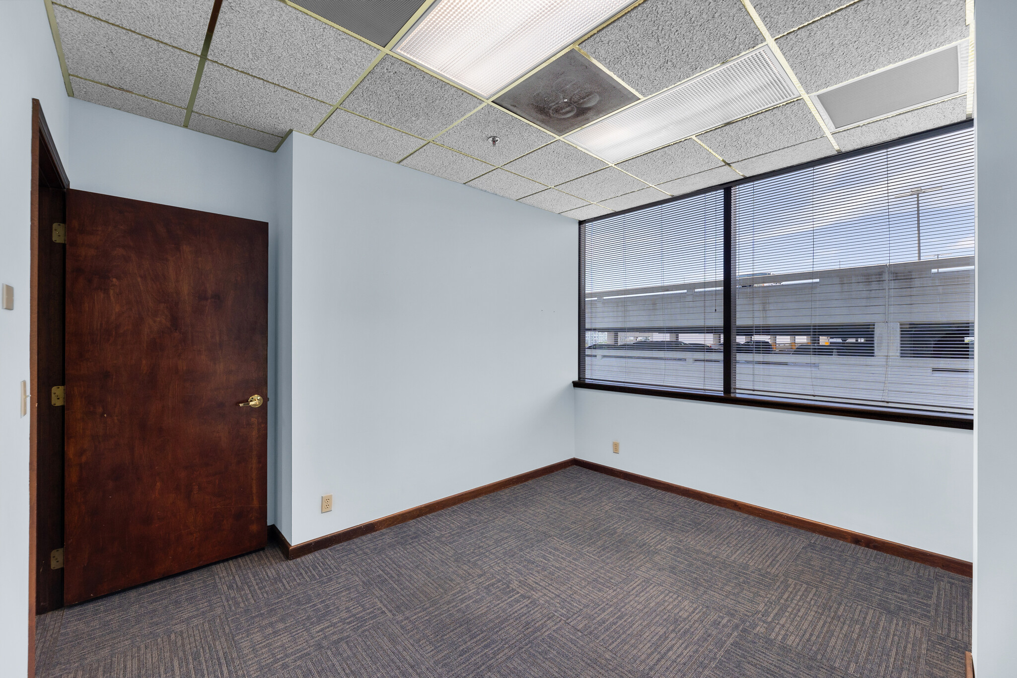 600 S Andrews Ave, Fort Lauderdale, FL for lease Interior Photo- Image 1 of 5