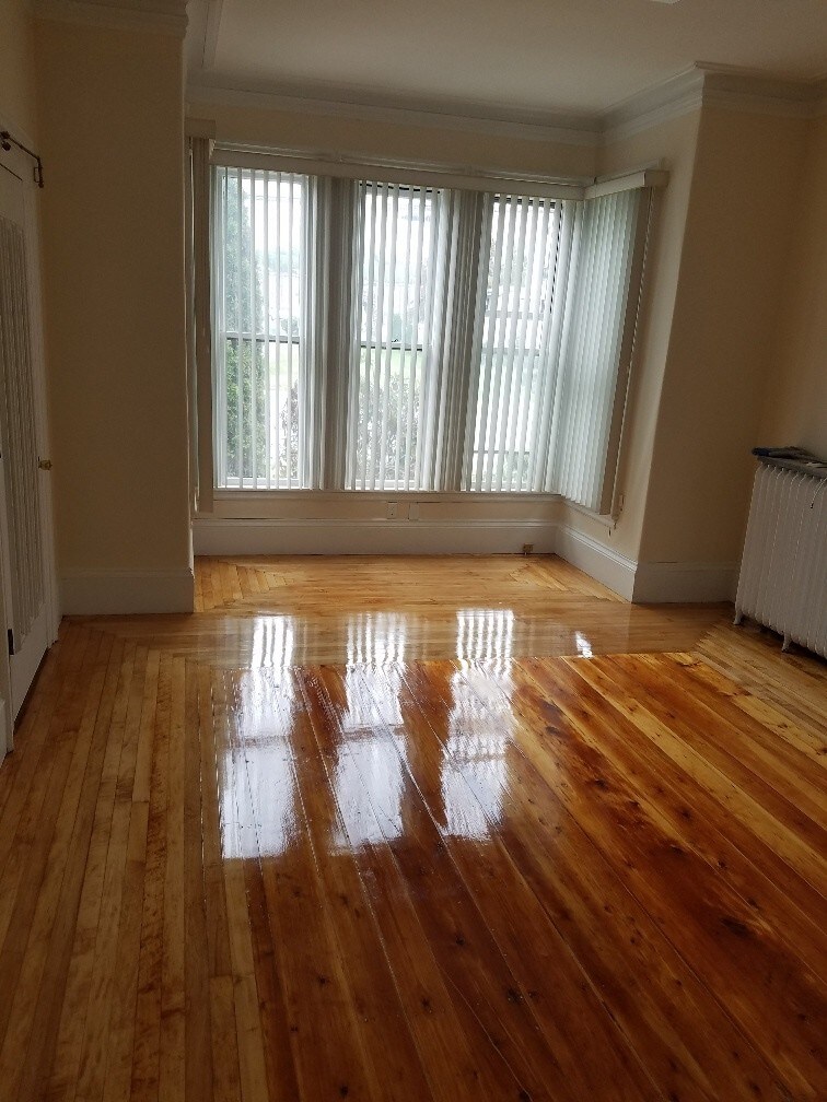 144 S Franklin St, Holbrook, MA for sale Building Photo- Image 1 of 1