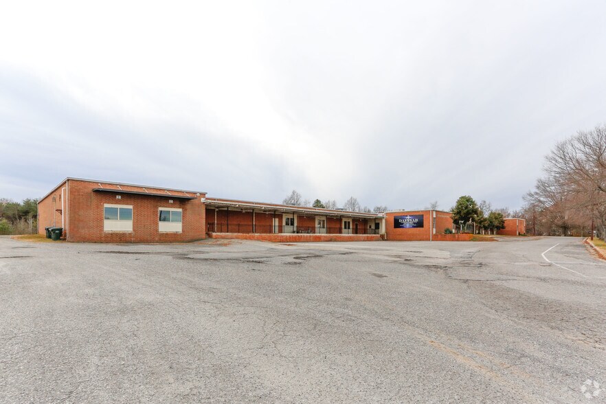 115 Industrial Park Dr, Lincolnton, NC for sale - Primary Photo - Image 1 of 1