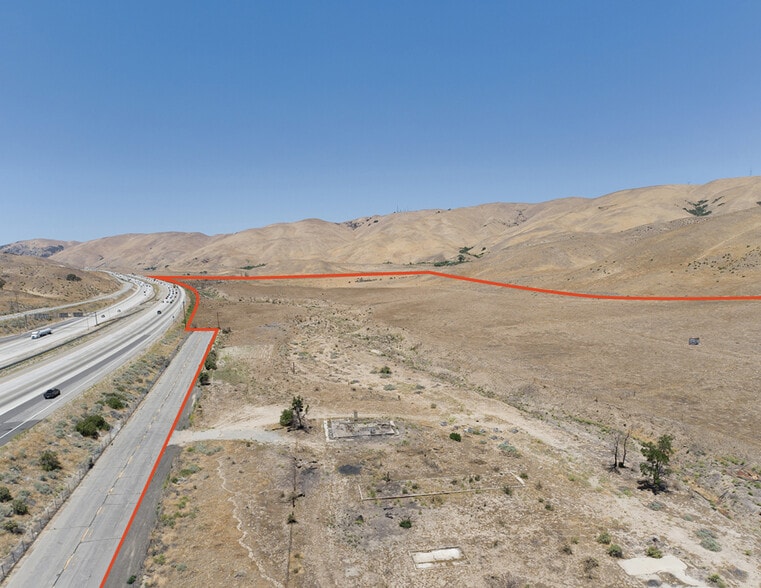 47330 Zenobia rd, Lebec, CA for sale - Building Photo - Image 1 of 4