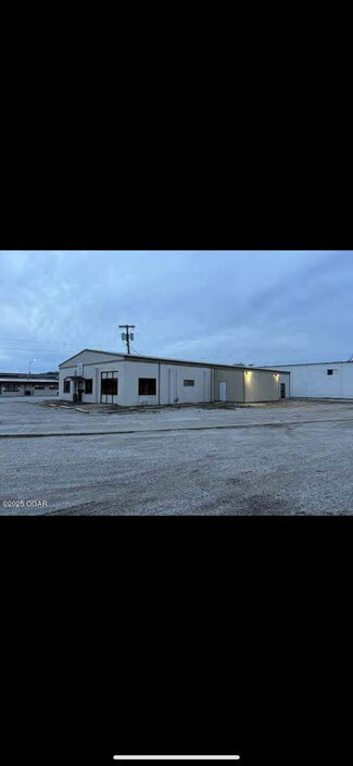 More details for 108 Dairy st, Monett, MO - Office for Sale