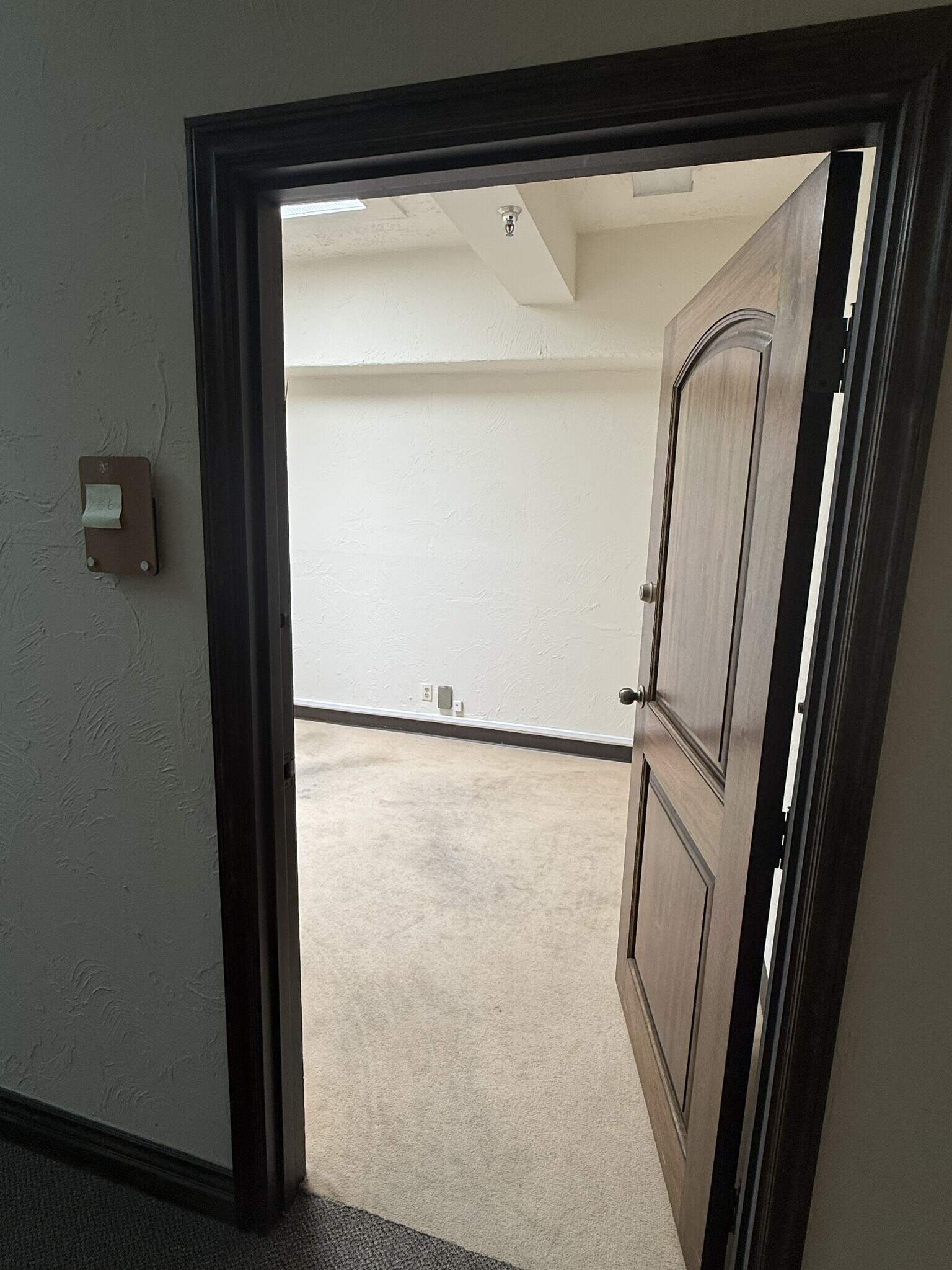 23547-23641 Moulton Pky, Laguna Hills, CA for lease Interior Photo- Image 1 of 3