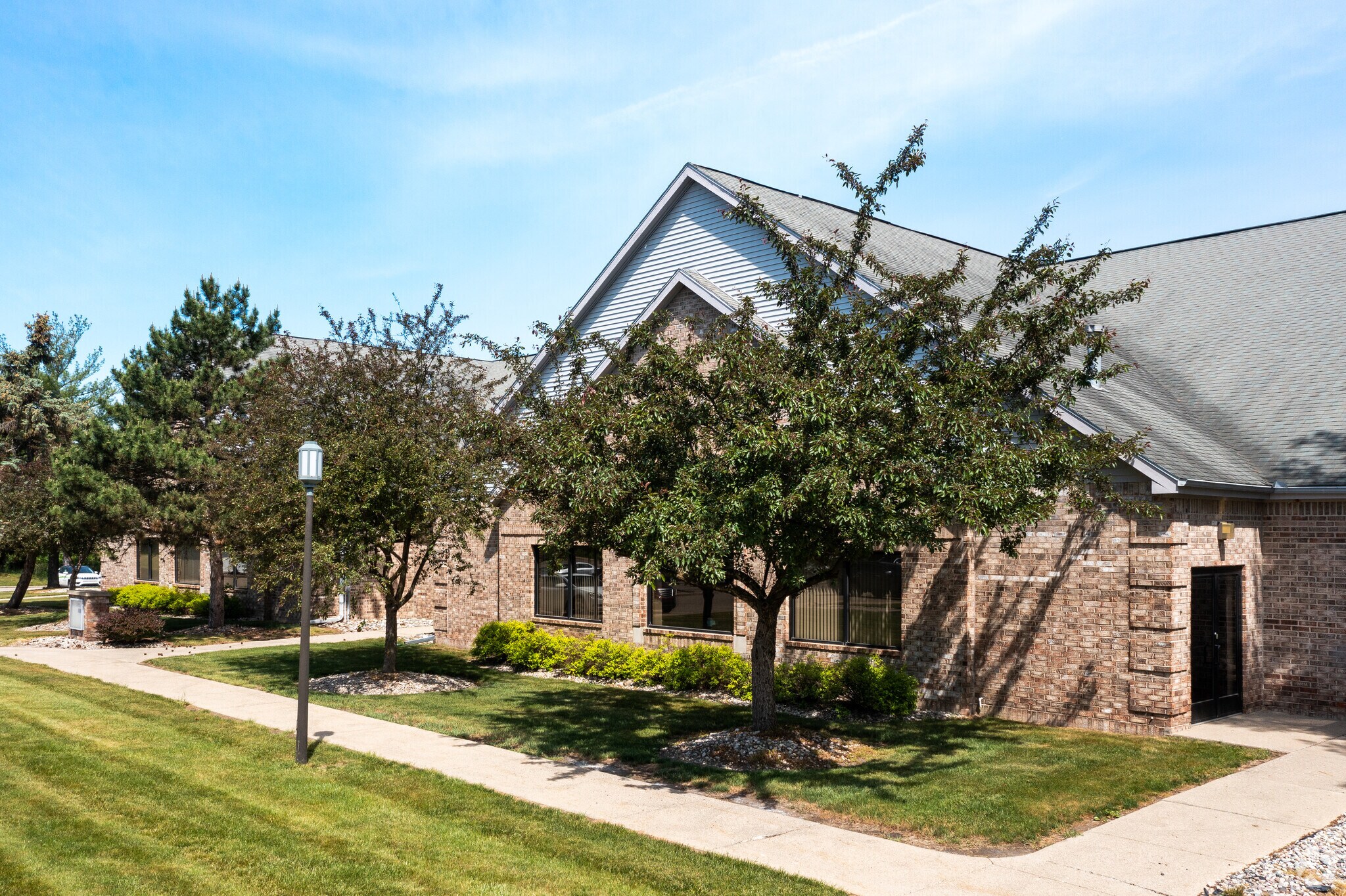 3965 Okemos Rd, Okemos, MI for lease Building Photo- Image 1 of 6