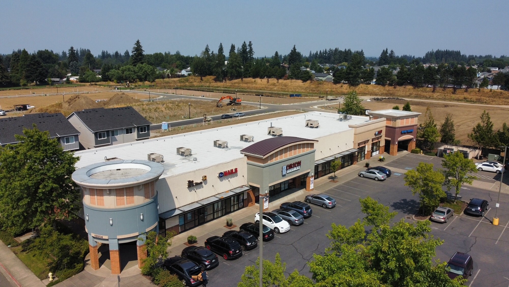 8300 NE 137th Ave, Vancouver, WA for lease Building Photo- Image 1 of 7