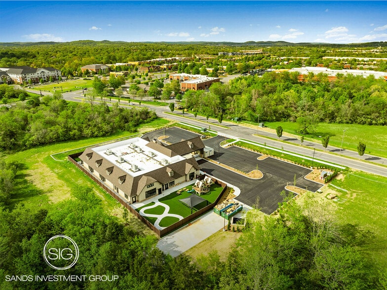 179 Maple Dr N, Hendersonville, TN for sale - Primary Photo - Image 1 of 5