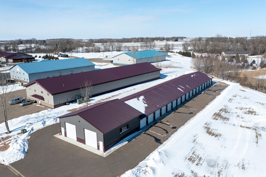 1020 Commerce Blvd, Howard Lake, MN 55349