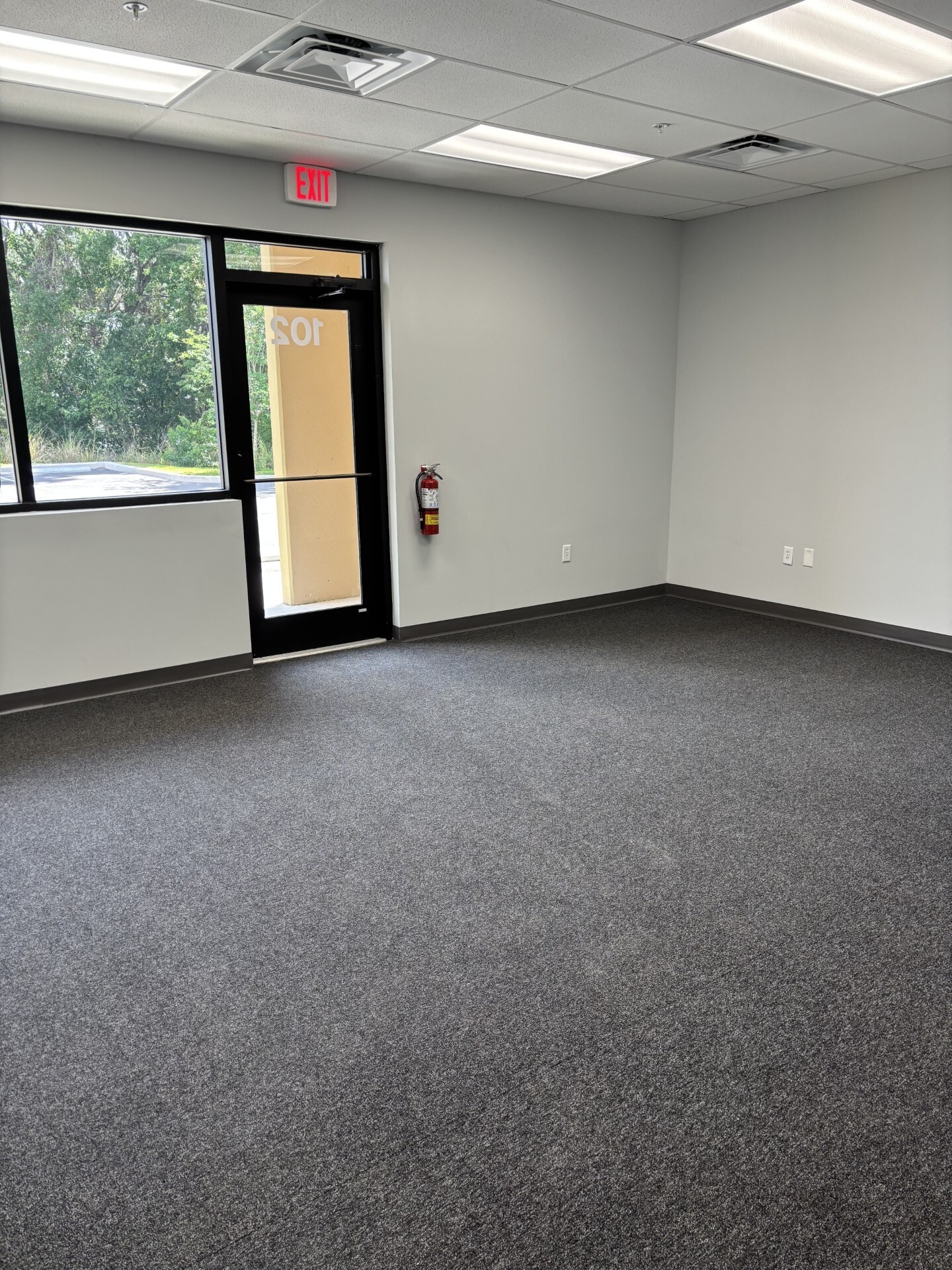 1201 Tech, Tampa, FL for lease Interior Photo- Image 1 of 4