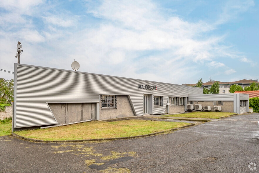 56 Chemin De La Flambère, Toulouse for sale - Primary Photo - Image 1 of 2