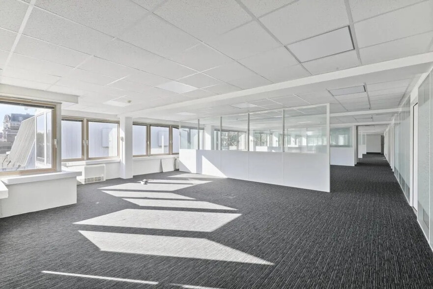 40 Rue Gabriel Crie, Malakoff for lease - Interior Photo - Image 1 of 14