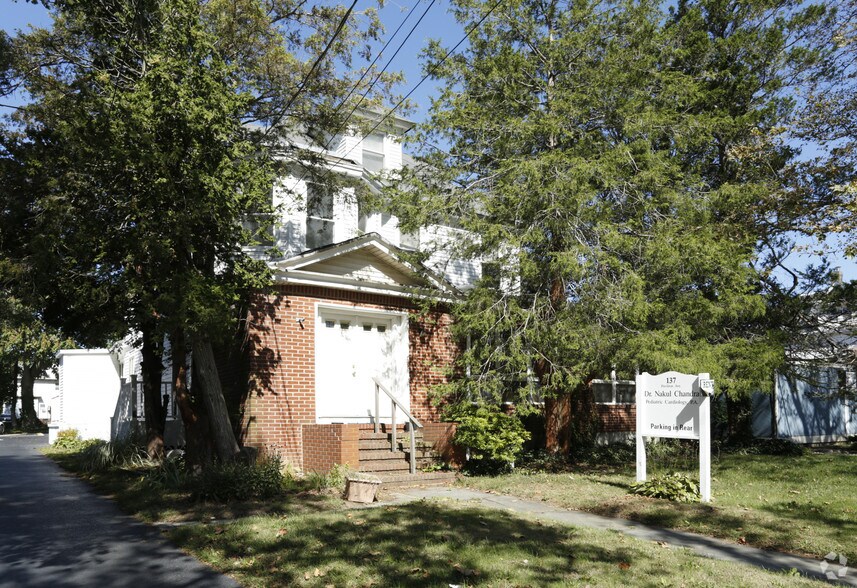 137 Pavilion Ave, Long Branch, NJ for sale - Primary Photo - Image 1 of 1