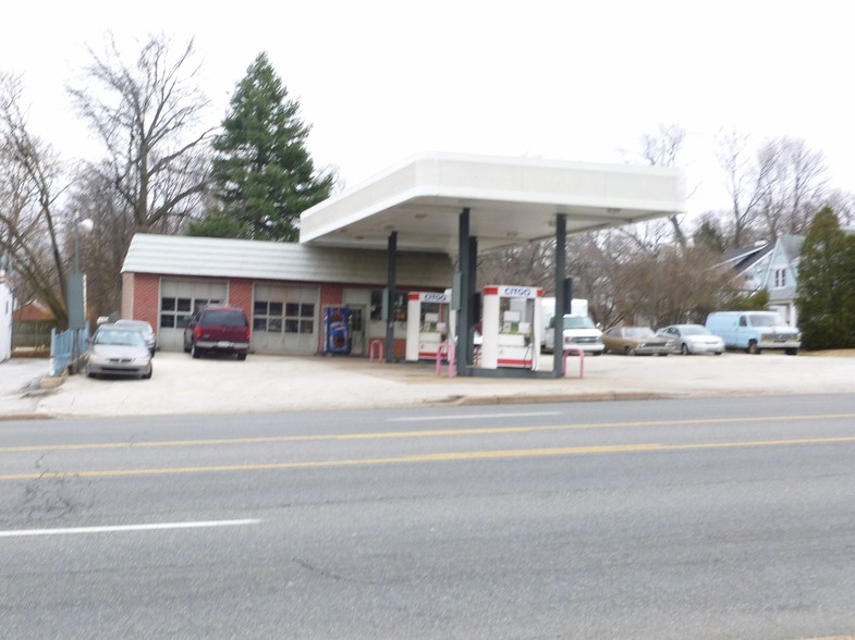 217 Baltimore Pike, Springfield, PA for sale - Building Photo - Image 1 of 1