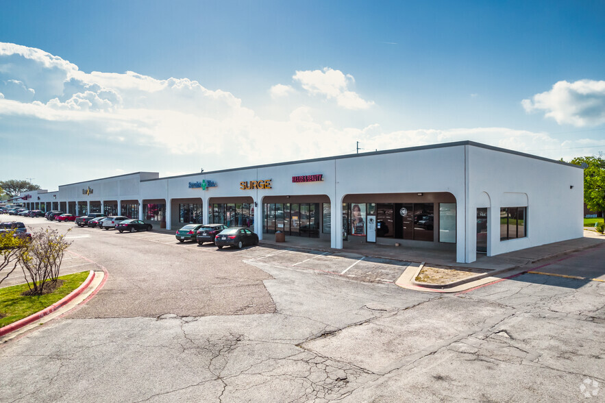 1165 S Stemmons Fwy, Lewisville, TX for lease - Building Photo - Image 2 of 4