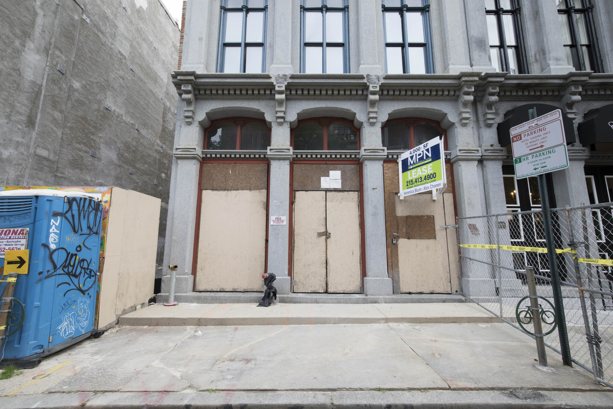 237 Chestnut St, Philadelphia, PA for lease Building Photo- Image 1 of 8