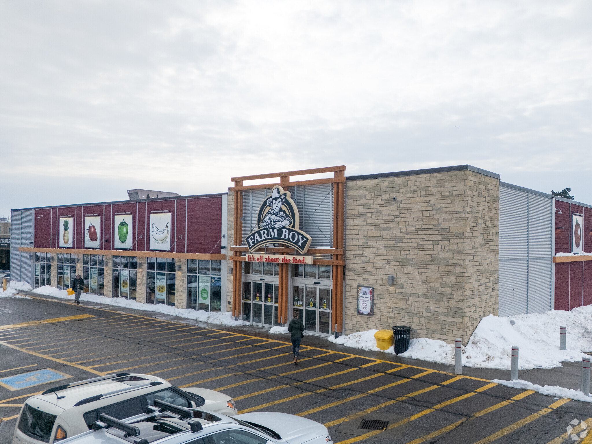 801 Mohawk Rd W, Hamilton, ON for sale Primary Photo- Image 1 of 1