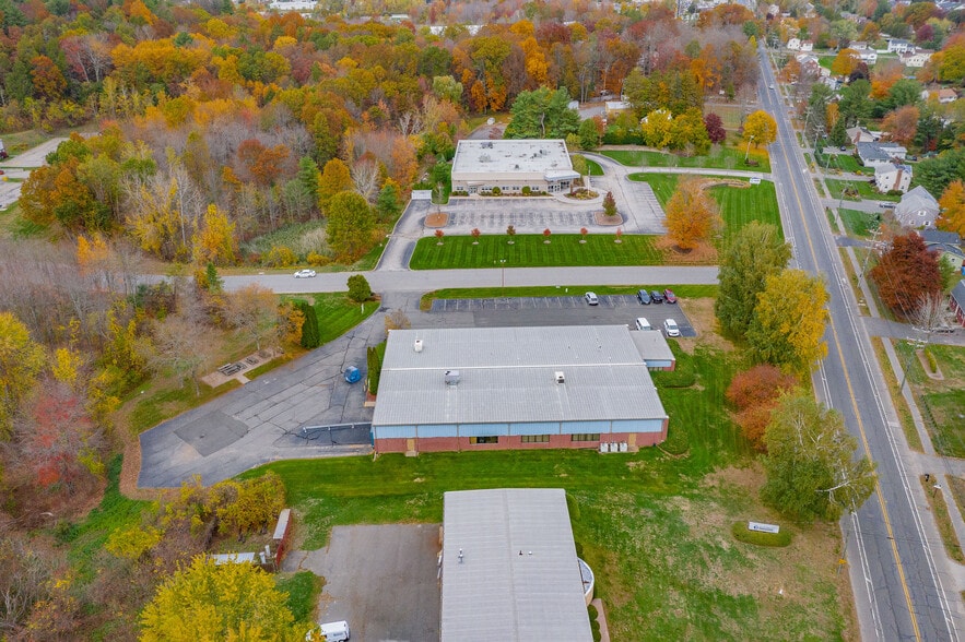 1094 Suffield St, Agawam, MA for sale - Building Photo - Image 2 of 21